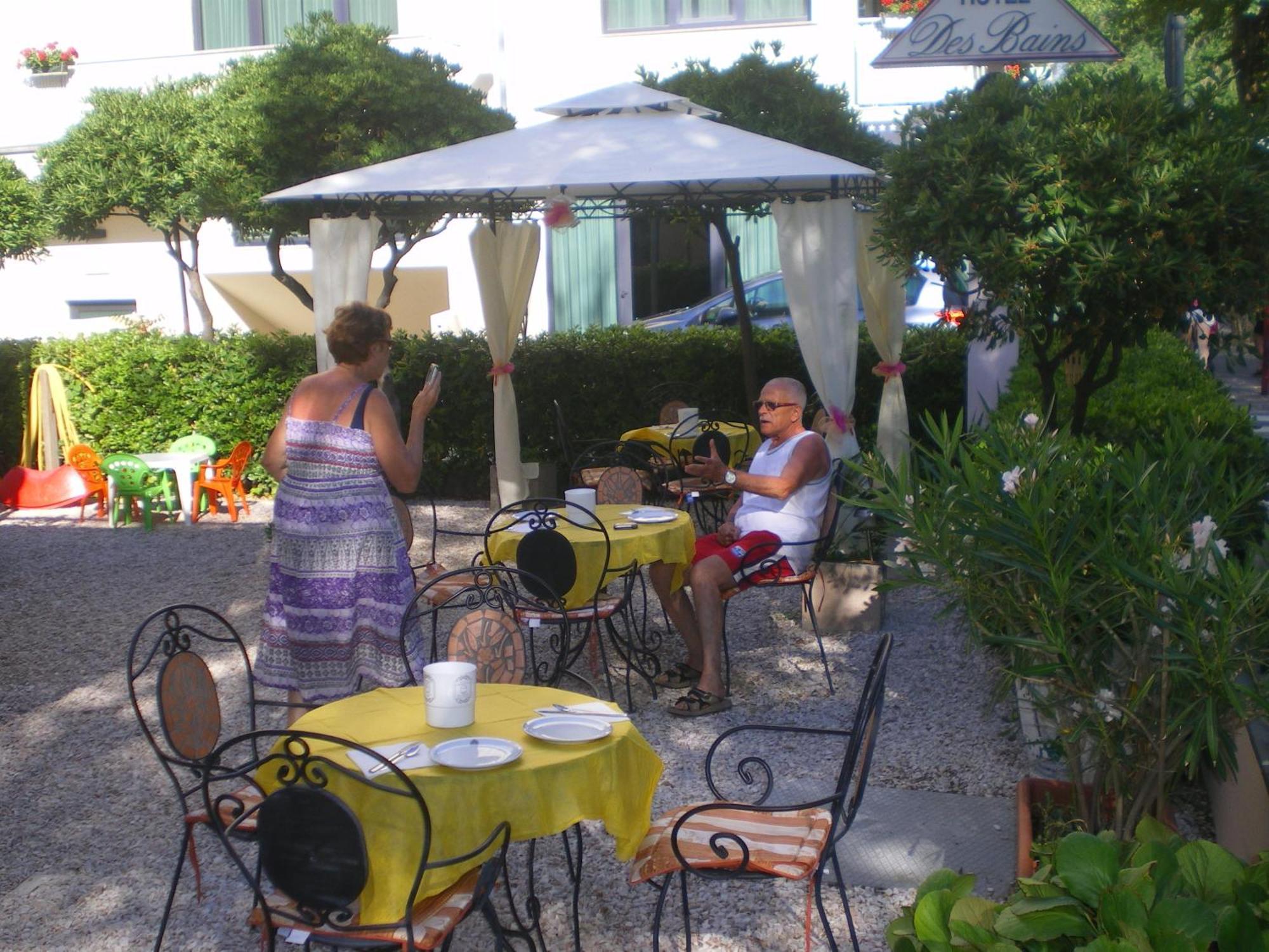 Hotel Des Bains Cattolica Exterior foto